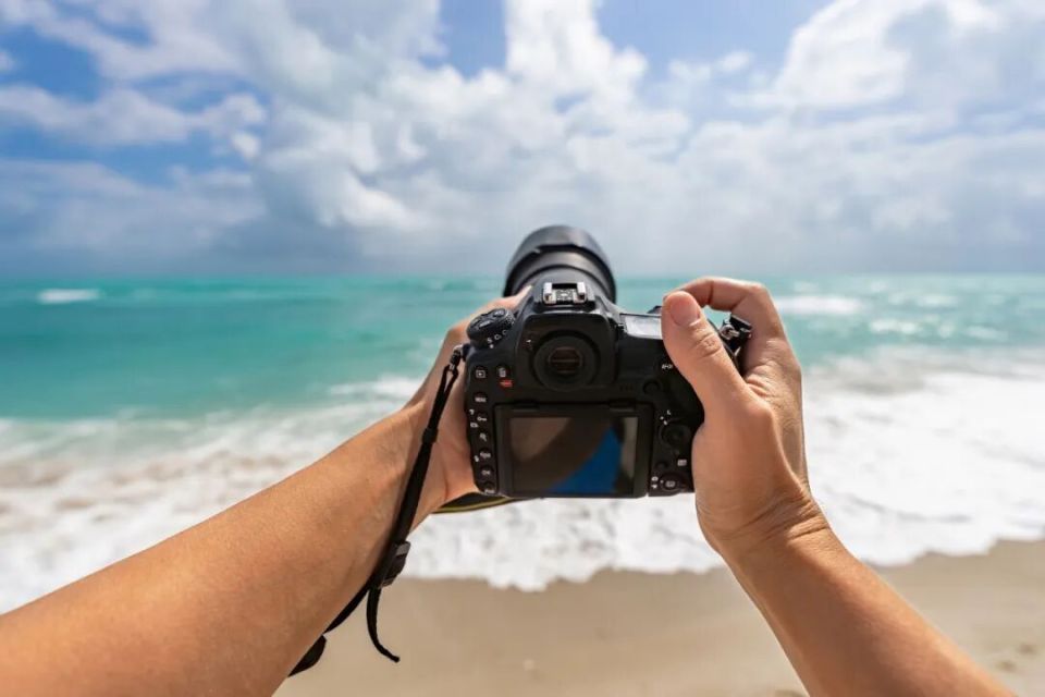  求职陷阱暗藏危机；毕业生果断举报境外势力；国家安全需人人守护。 新闻