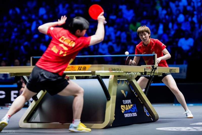  技术解析：全满贯拼图与世界杯战术博弈的深度剖析 体育新闻