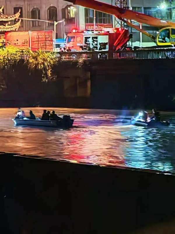  事故并非偶然：从福建坠河悲剧看“安全幻觉”的破灭 新闻 事故并非偶然：从福建坠河悲剧看“安全幻觉”的破灭 新闻